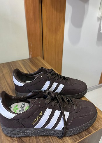 Adidas ürünü