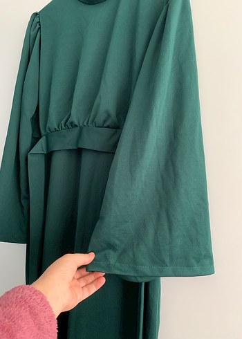 Kadın Uzun Yeşil Elbise - Görsel 2