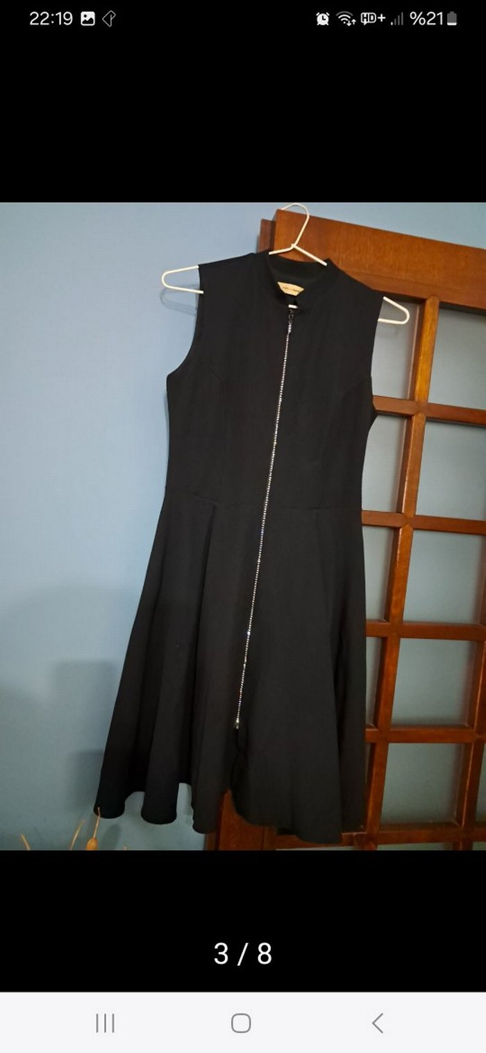 Siyah Uzun Siyah Gotik Yüksek Yakalı Kolsuz Elbise - Görsel 2