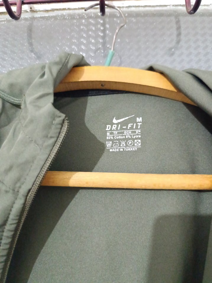 Hooded Erkek Yeşil Rüzgarlık - Görsel 4