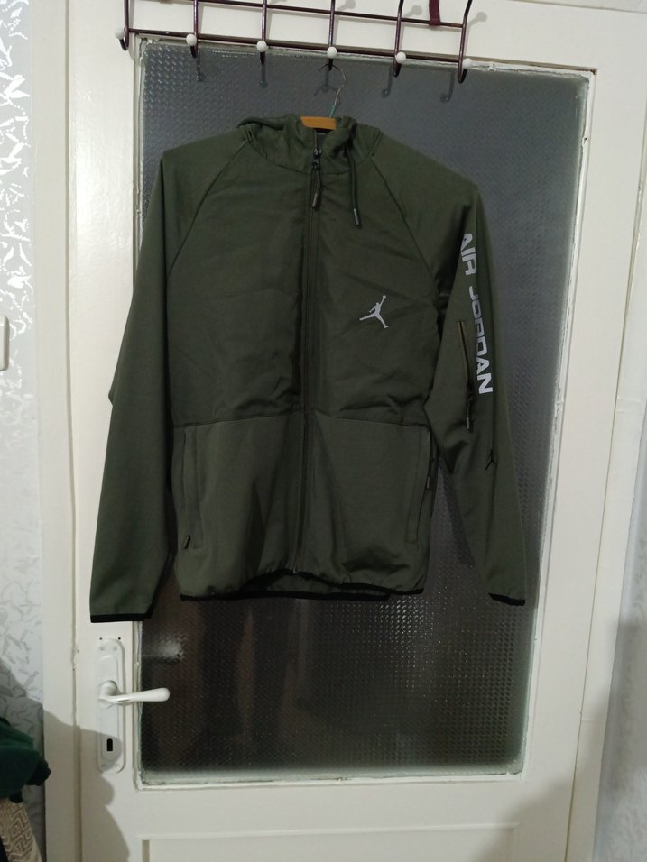 Hooded Erkek Yeşil Rüzgarlık - Görsel 2