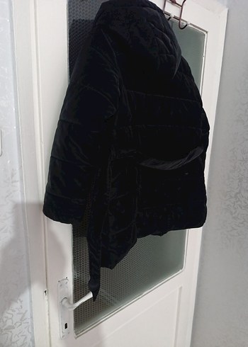 Siyah Kürklü Kadın Kışlık Mont - Görsel 8