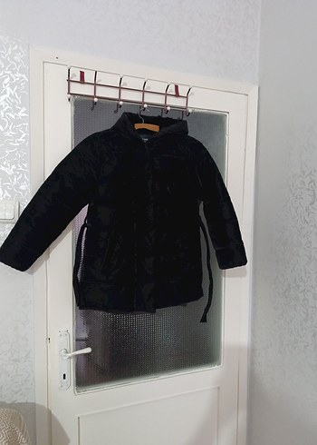 Siyah Kürklü Kadın Kışlık Mont - Görsel 6