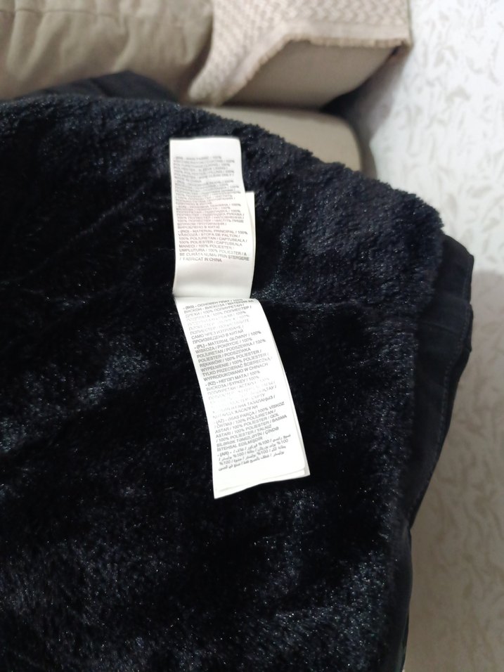 Siyah Kürklü Kadın Kışlık Mont - Görsel 5