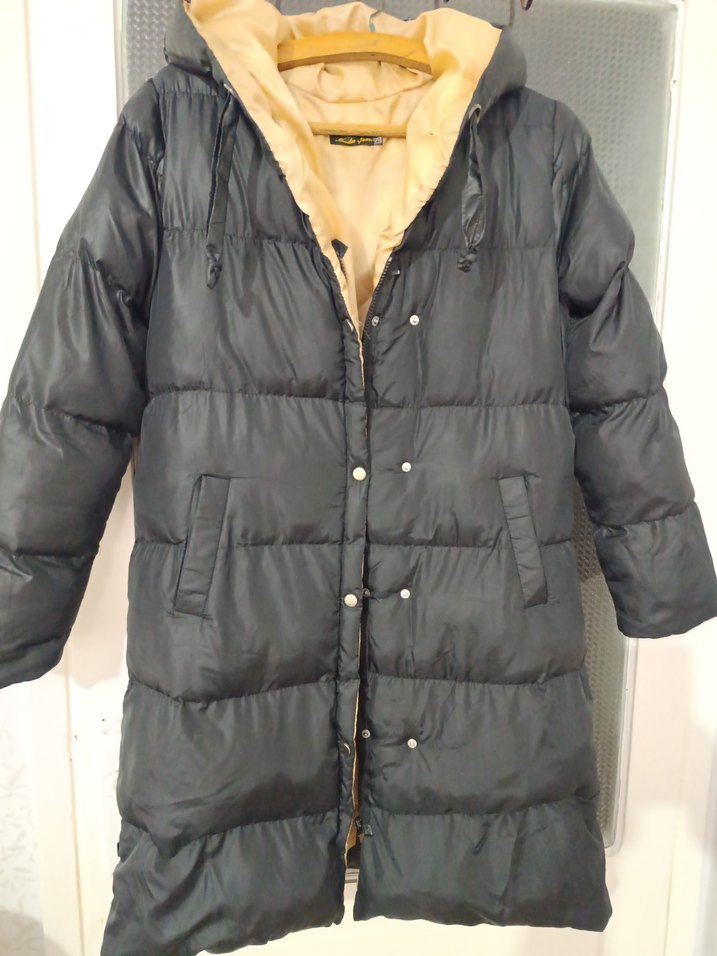 Düğmeli Siyah Kadın Kışlık Uzun Mont - Görsel 4