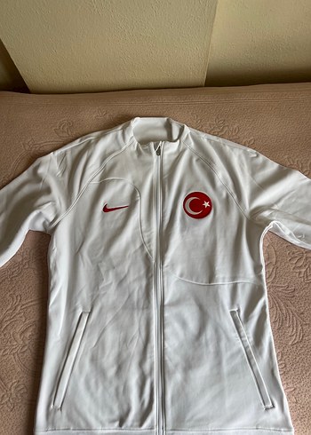 Nike Beyaz Turkiye Logolu Spor Ceket