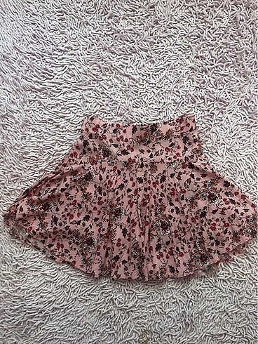 Beyaz Butik Şort etek pembe çiçekli