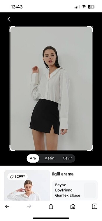 Beyaz Butik Siyah mini yırtmaçlı etek