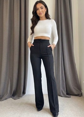 Bershka Siyah Cizgili Yuksek Bel Pantolon
