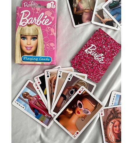  Barbie İskambil Destesi