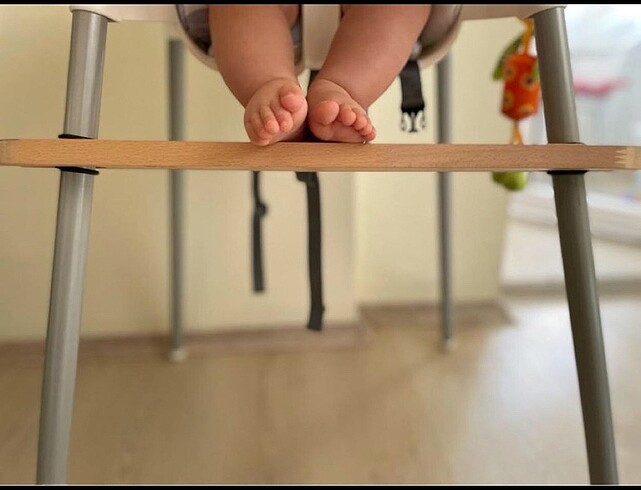 İkea Mama Sandalyesi Ayak Desteği