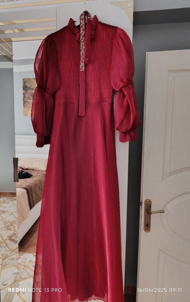 Uzun Kollu Kırmızı Fırfırlı Bohem Elbise - Görsel 2