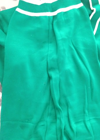 Düğmeli Yeşil Kadın Uzun Kollu Örgü Hırka - Görsel 4