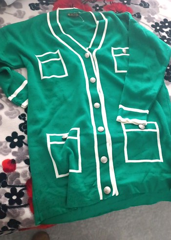 Düğmeli Yeşil Kadın Uzun Kollu Örgü Hırka - Görsel 3