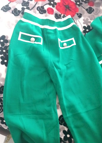 Düğmeli Yeşil Kadın Uzun Kollu Örgü Hırka - Görsel 5