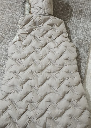 Gri Kürklü Kapüşonlu Kadın Yelek - Görsel 4