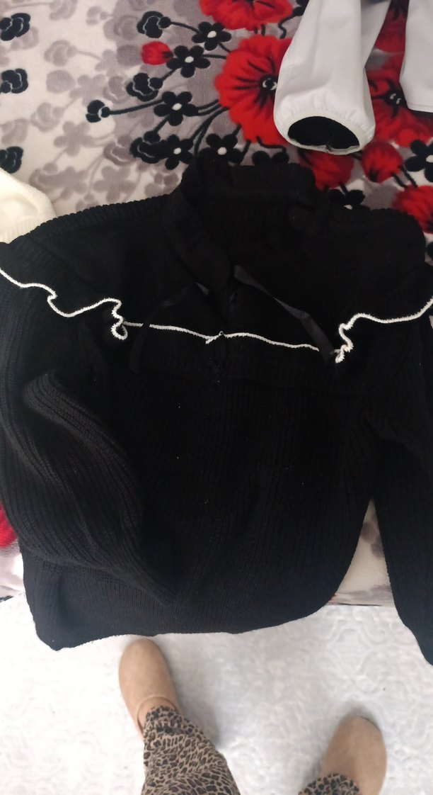 Kadın Beyaz Fırfırlı Gotik Atkı 2 âdet - Görsel 3