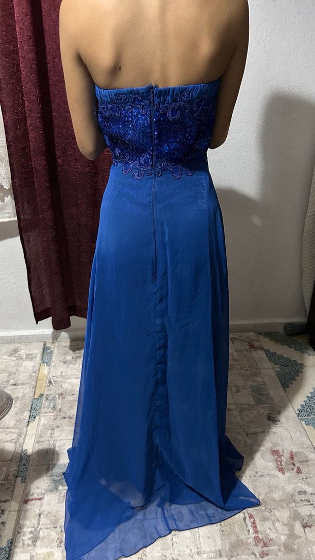 Mavi Uzun Drapeli Straplez Abiye Elbise - Görsel 5