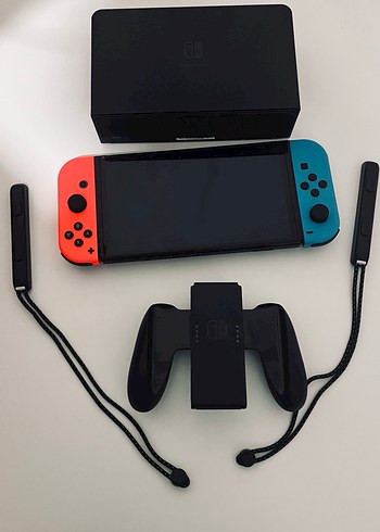 Nintendo Switch OLED Model Kırmızı-Mavi - Görsel 5