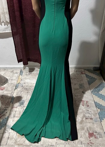 Yeşil Nakışlı Straplez Uzun Abiye Elbise - Görsel 6