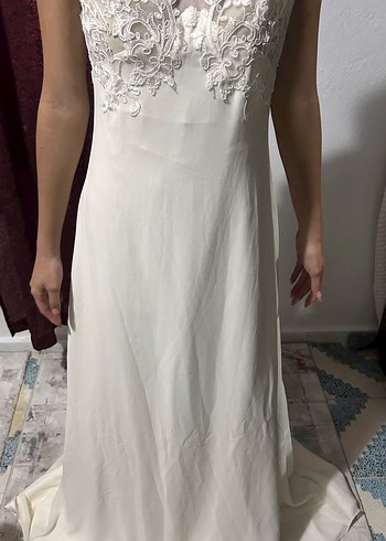 Beyaz Sade Gelinlik - Görsel 5