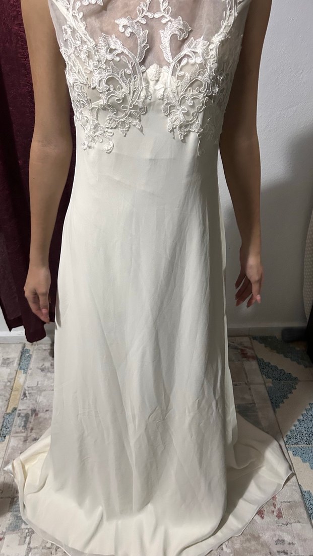 Beyaz Sade Gelinlik - Görsel 5