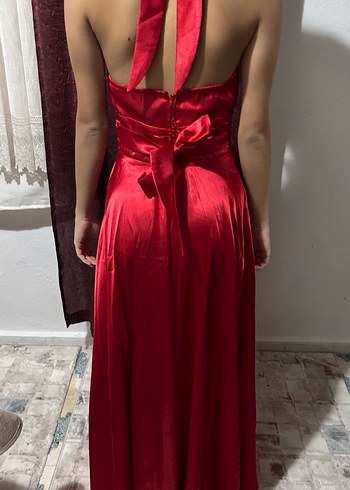 Kırmızı Saten V Yaka Uzun Abiye Elbise - Görsel 4