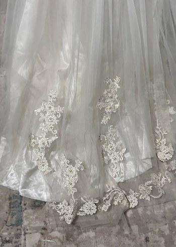 Dantel İşlemeli Straplez A Kesim Beyaz Gelinlik - Görsel 10