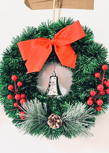 Kırmızı Büyük Fiyonklu Noel Çelengi - Görsel 4