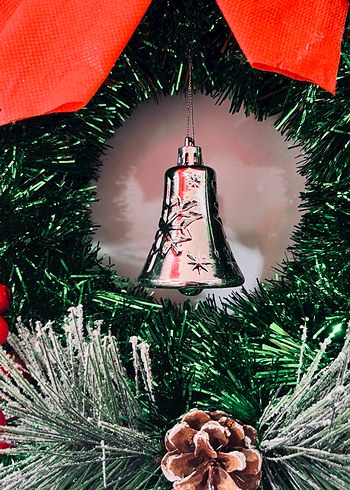 Kırmızı Büyük Fiyonklu Noel Çelengi - Görsel 5