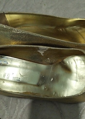 Altın Renkli Stiletto Topuklu Kadın Ayakkabı. topuk 5 cm - Görsel 5