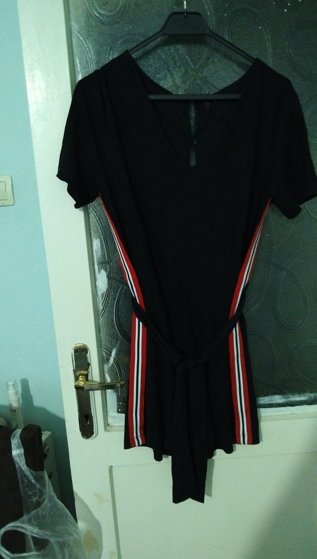 Kısa Kollu Siyah Kadın TulumSS - Görsel 4