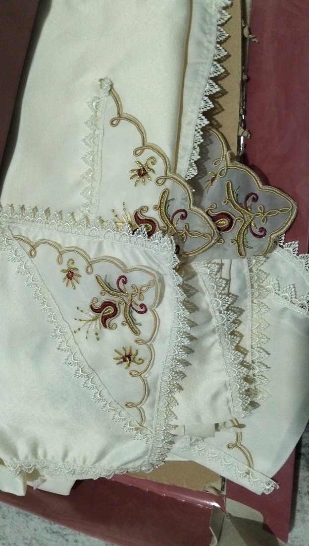 Beyaz Baskılı 4'lü Mutfak Takımı. mutfak örtü seti - Görsel 3