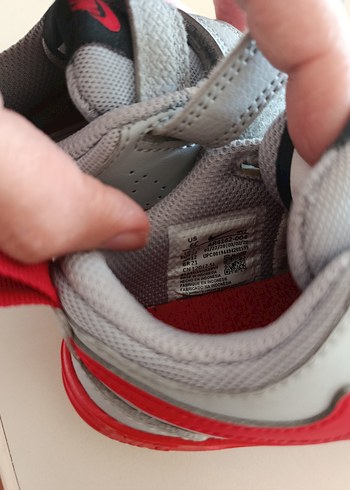 21 Beden Nike hiç kullanılmamış Spor ayakkabı ı