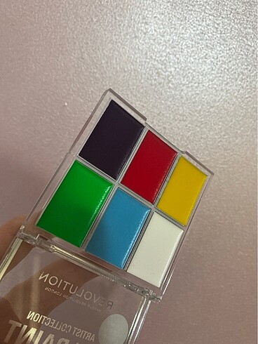 Revolution revolution artist collection uv paint