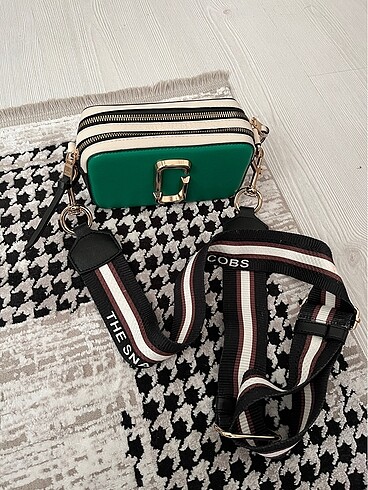 İthal marc jacobs