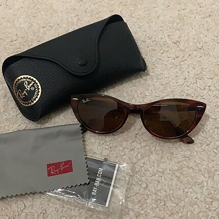 Rayban cat eye