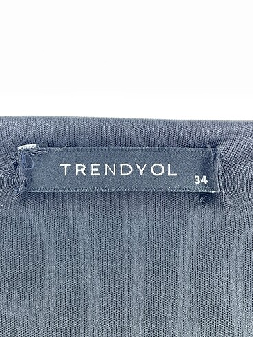 34 Beden siyah Renk Trendyol & Milla Uzun Tulum %70 İndirimli.