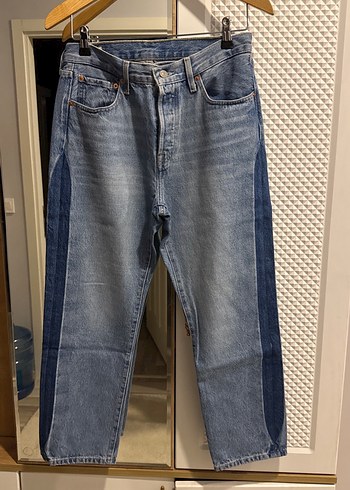 Levis Mavi Tonlu Rahat Kesim Denim Jean