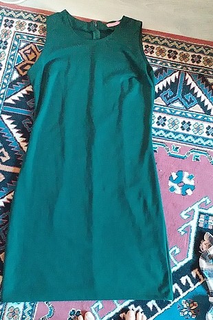 yeşil elbise