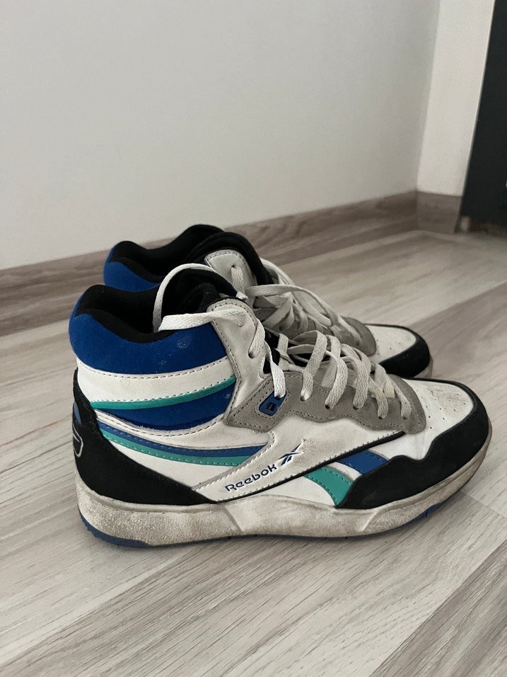 Çocuk  Renkli Bağcıklı Spor Ayakkabı 34 numara — görsel 2/3