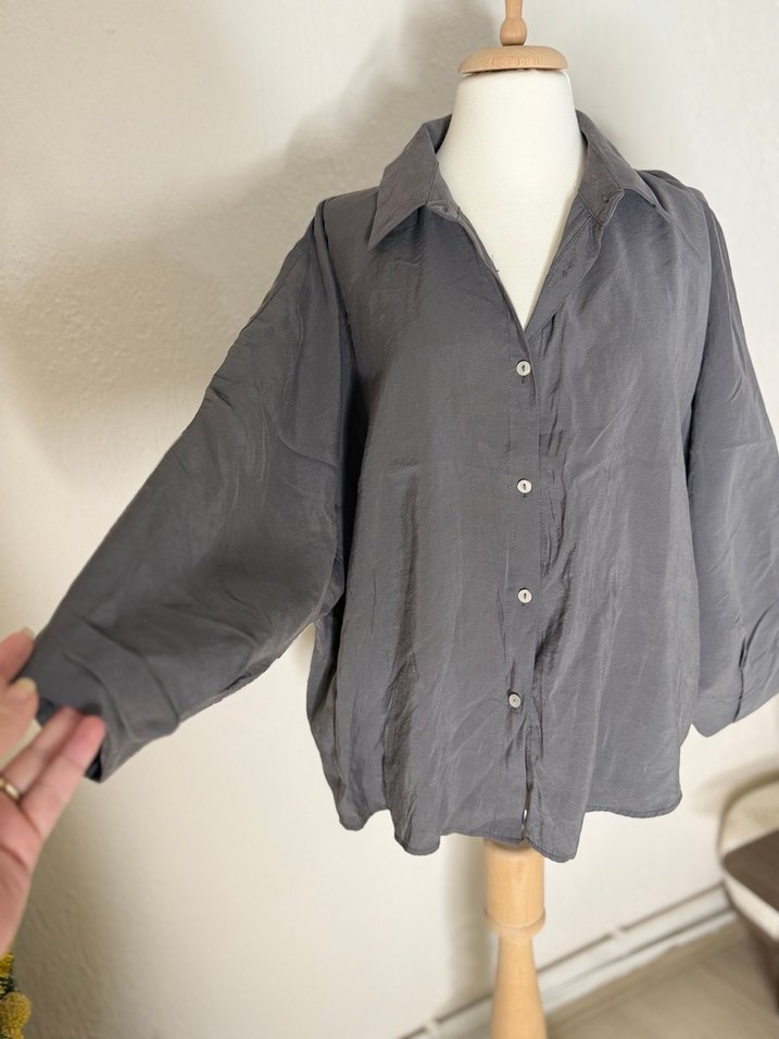Gri Keten Kadın Gömlek - Görsel 3