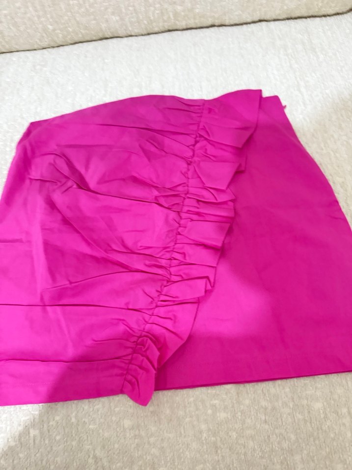 Parlak Pembe Mini Etek Fırfırlı - Görsel 3