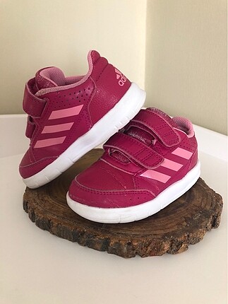 Orjinal adidas 22 numara bebek ayakkabı