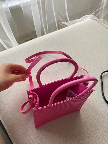H&M Pembe çanta