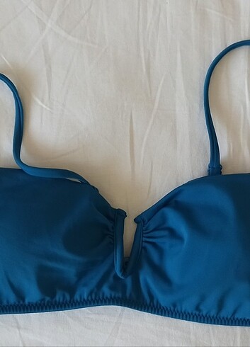 Bikini üstü