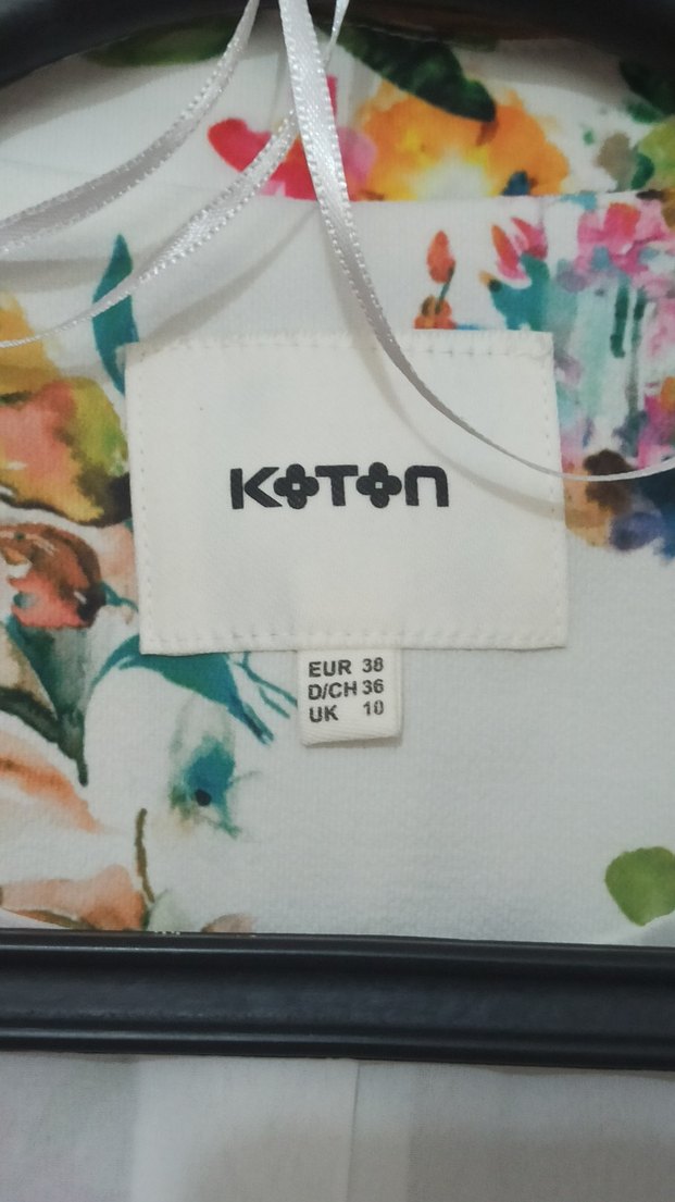 Çiçek Desenli Kısa Kadın Blazer - Görsel 2