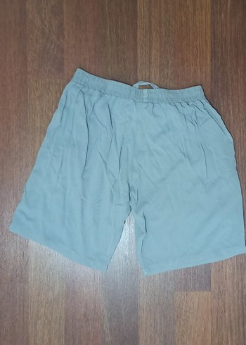 Gri Rahat Kesim Kadın Şort - Görsel 2