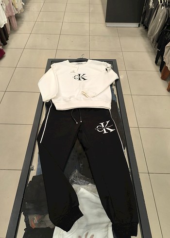 Calvin Klein Esofman Takimi