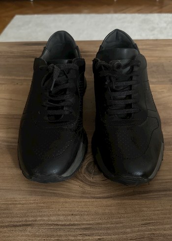 Diğer Siyah Minimal Sneaker